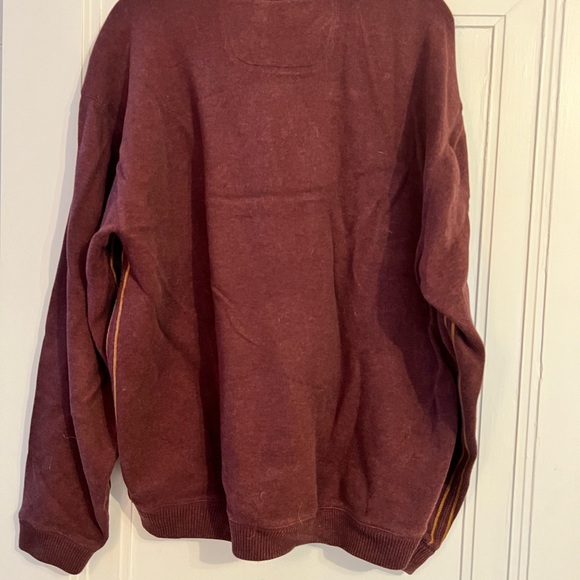 ~Tommy Bahama Red Split Neck Sweatshirt Sz. L *EUC MSRP: $110+tax - Picture 4 of 8